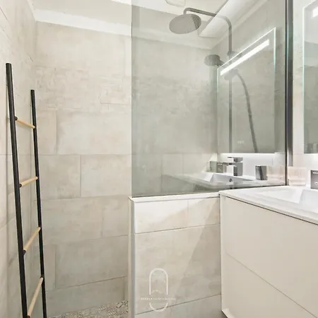 Appartement Bona T2 /pk/wifi Pieds Dans L'eau *